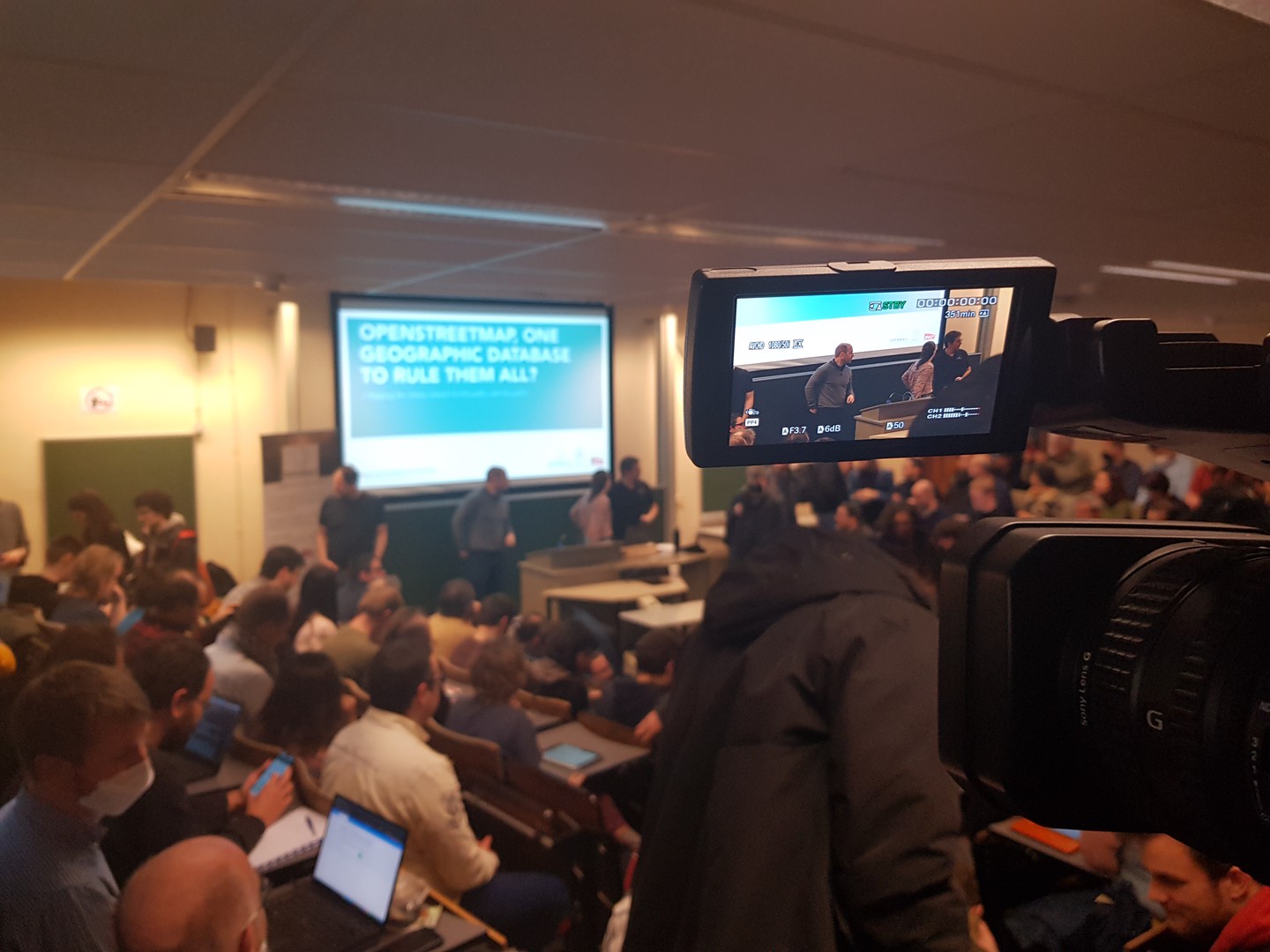 images/activities/2023-fosdem-reis/20230204_140332.jpg